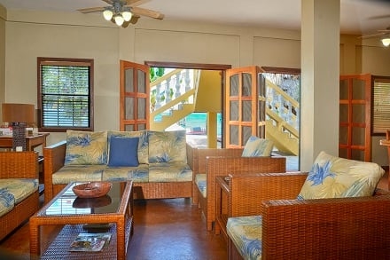 Great room on the beach Hopkins Belize