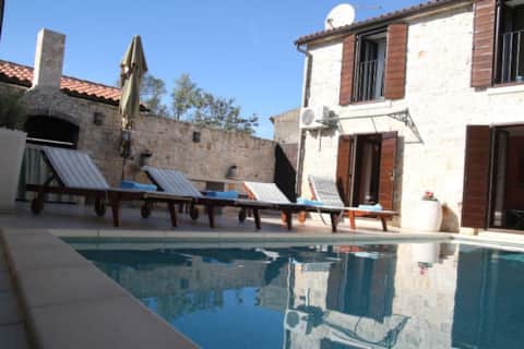 Featured Property Image