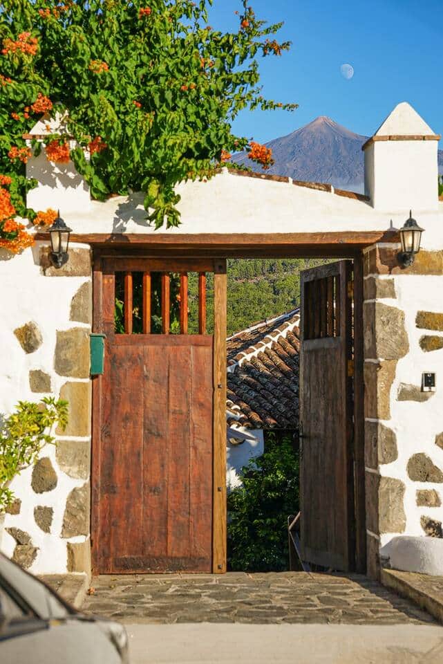 Portón acceso exterior