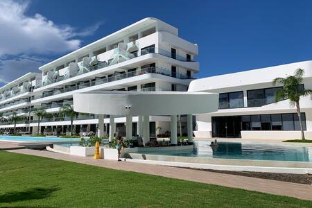 2nd floor Pool view 2 bedroom condo Cana Rock Star photo 5