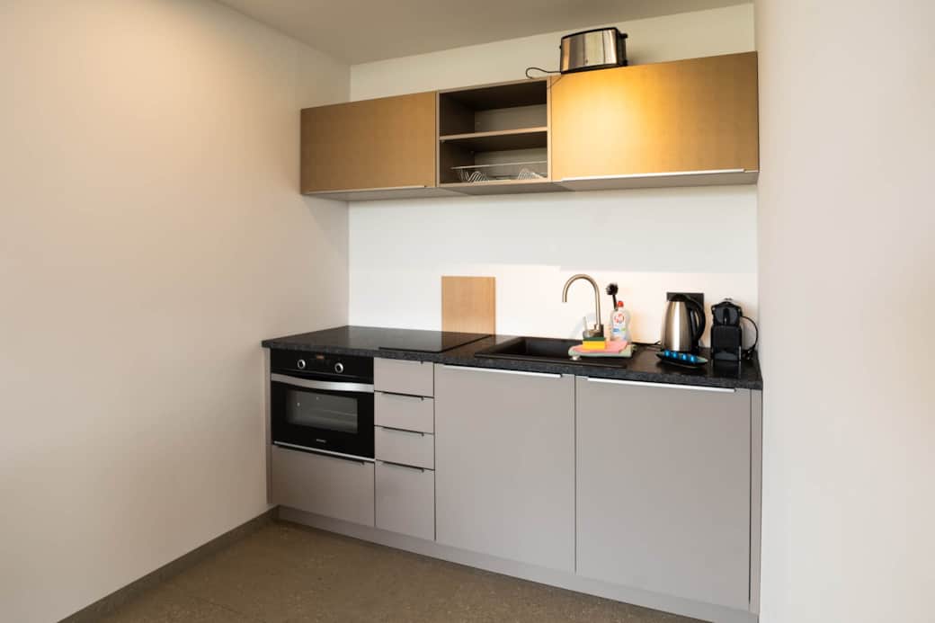 LAKESIDE - Apartment 4 