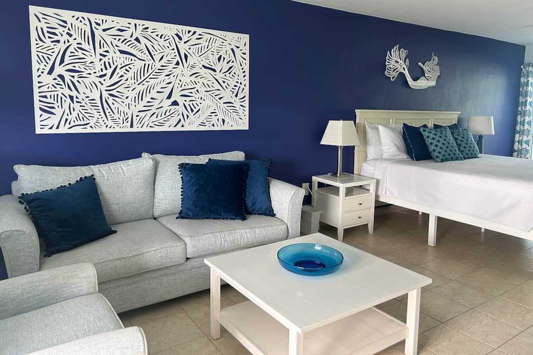 #31 - Second Floor with King Bed #31 - Second Floor with King Bed