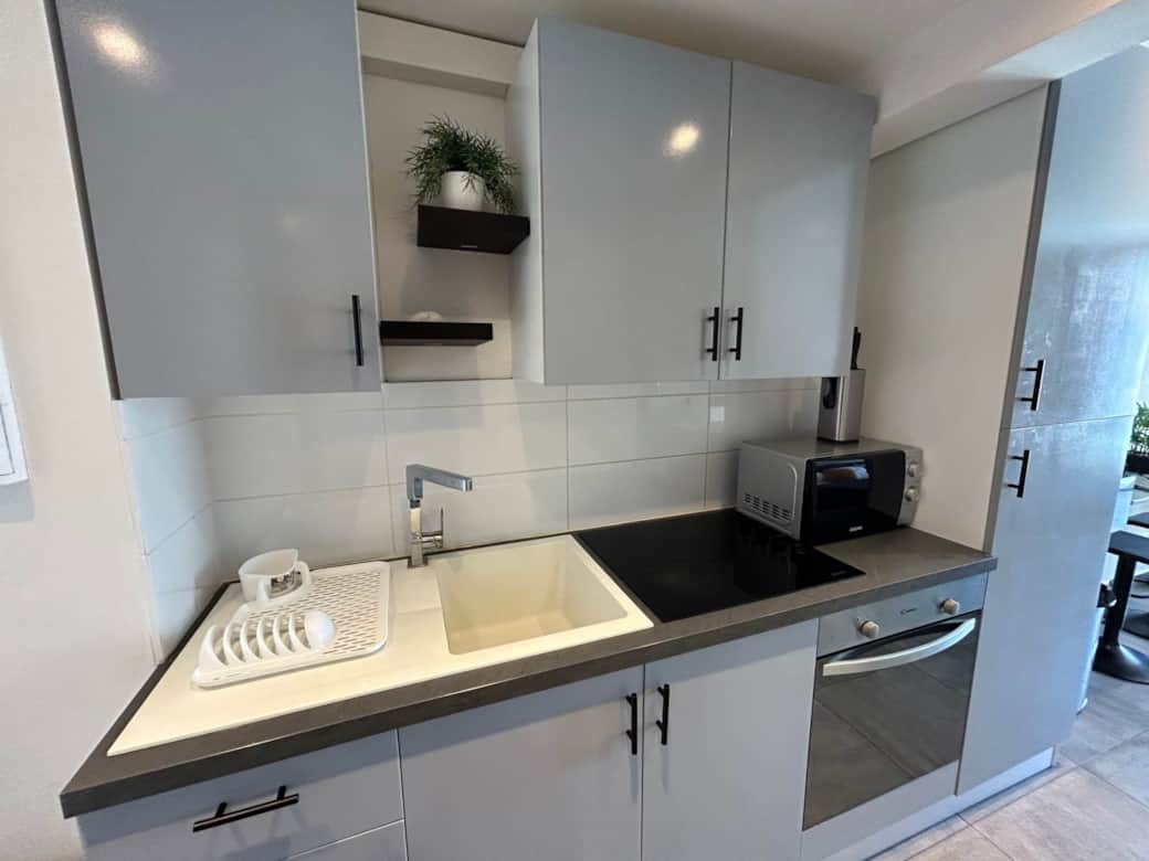 A fully equipped kitchen ready for you to unleash your inner chef!