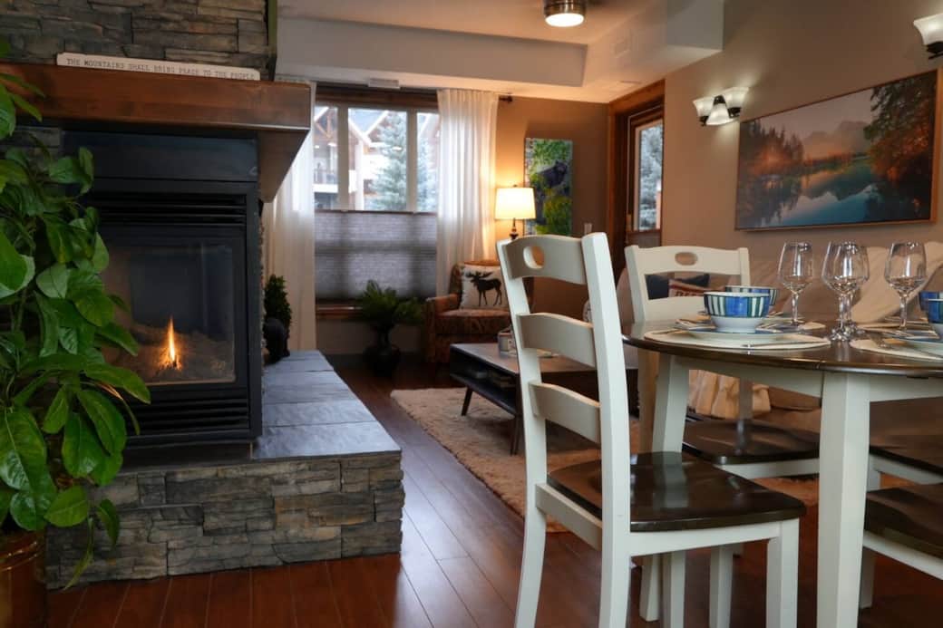 Cozy dining and space near the gas fireplace.