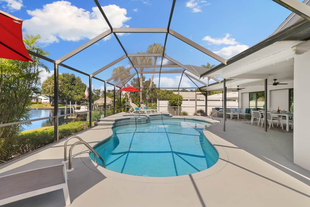 Seaside Villa Southern Belle