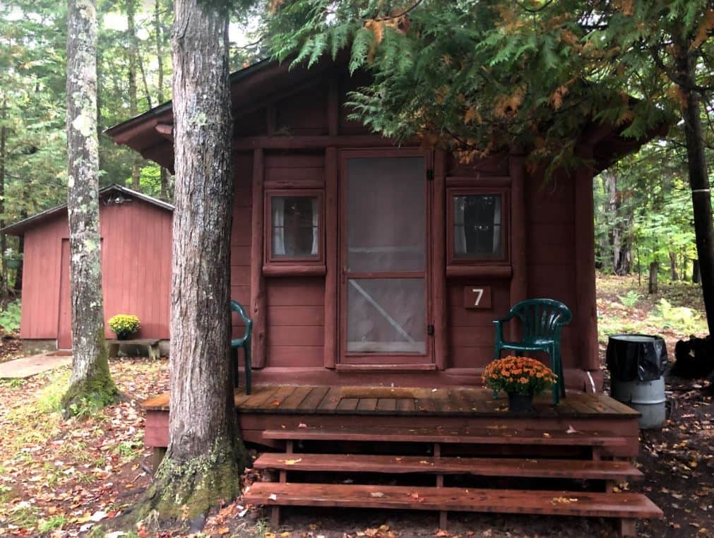 Seitseman (7) Cabin on Otter Lake, Manninen's Cabins Vacation Home