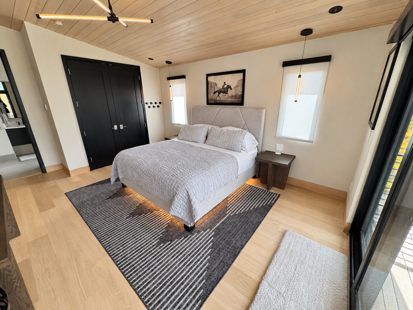 Another view of the third king bedroom.