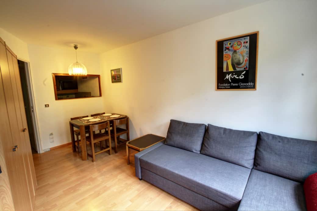 Corner sofa-bed in the lounge is convertible to a double bed Corner sofa-bed in the lounge is convertible to a double bed