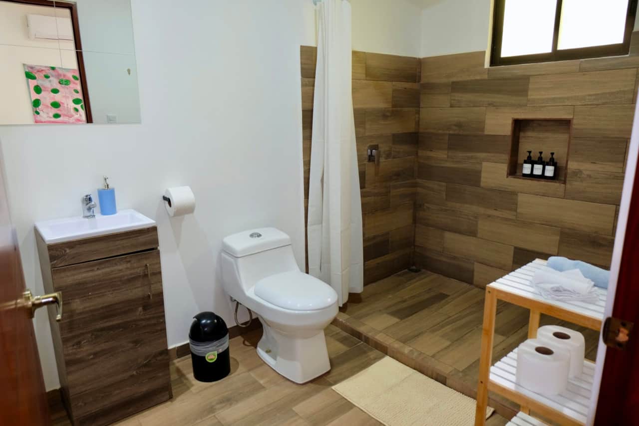 My Cosy Lodges Bathroom