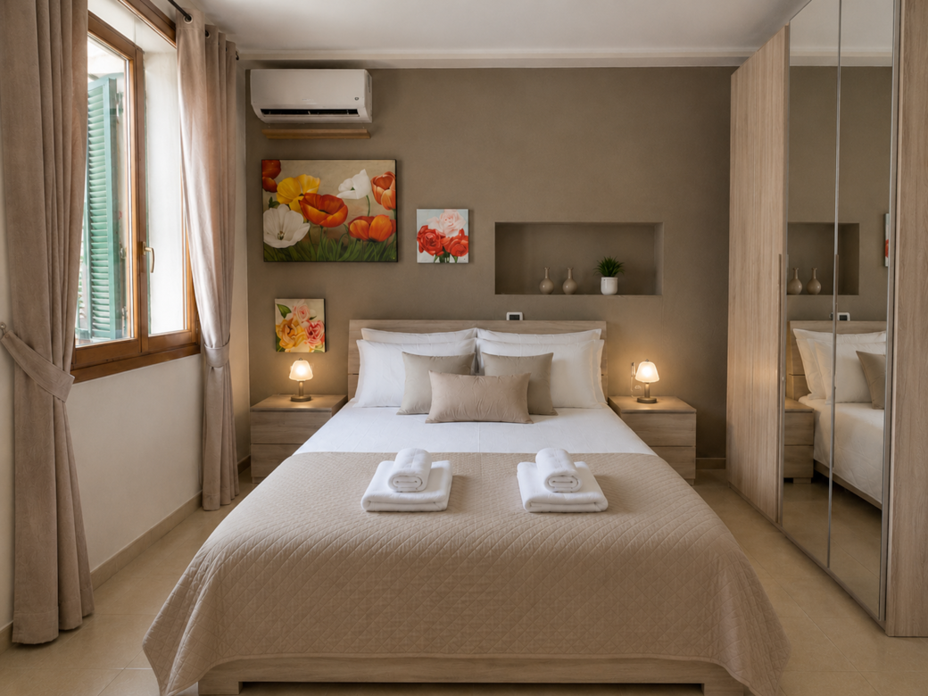Camera matrimoniale luminosa e rilassante 🛏️