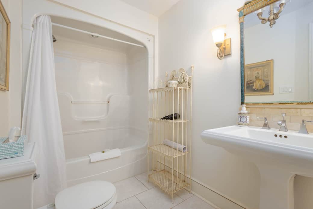 Ensuite Bathroom Ensuite Bathroom