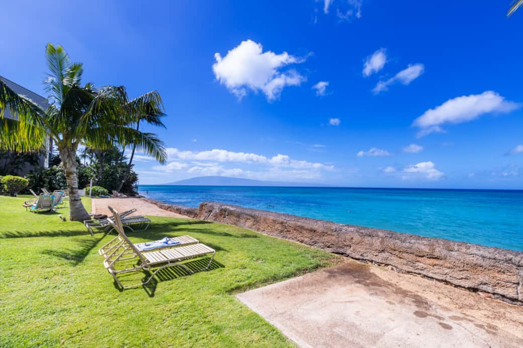 Seawall and Lanai View