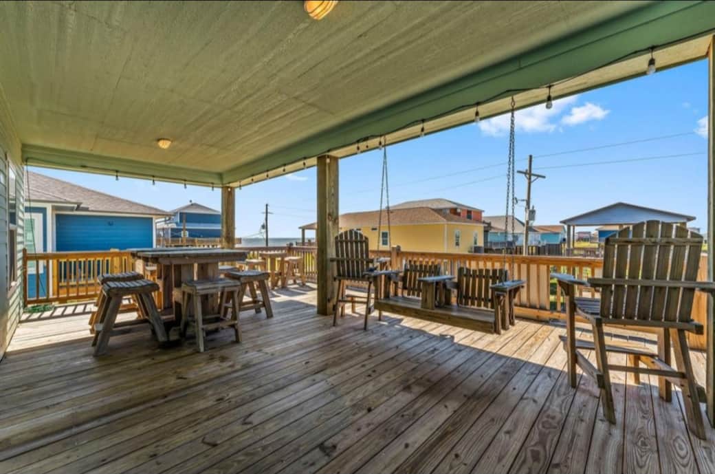 Plenty of outdoor seating on the expansive deck!