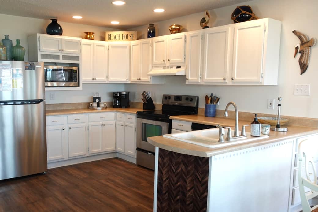 Kitchen 1