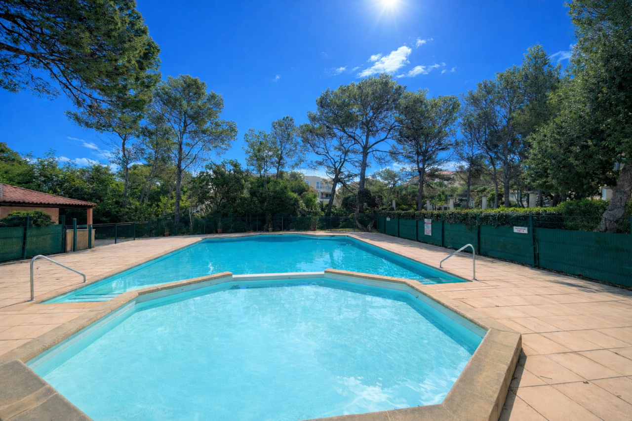 Piscine résidence