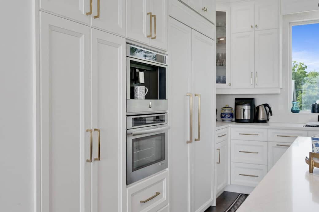 Built in Coffee Machine, Steam Oven and Pantry.