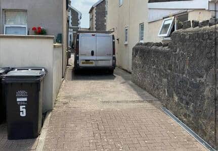 Two spaces for Vans & large Cars
