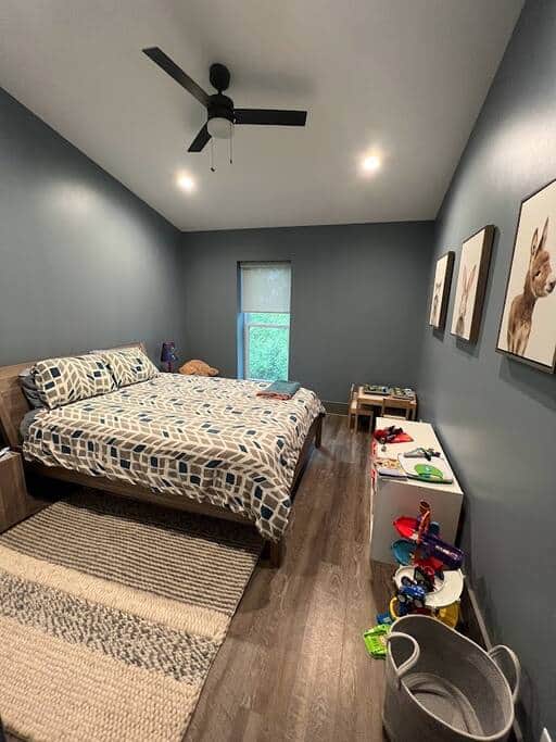 2nd Floor Bedroom with Queen Bed & Closet (Kids room with toys)
