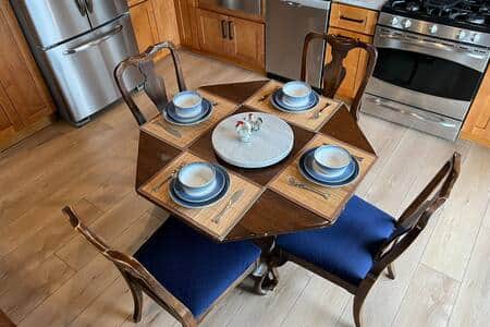 Dining Dining