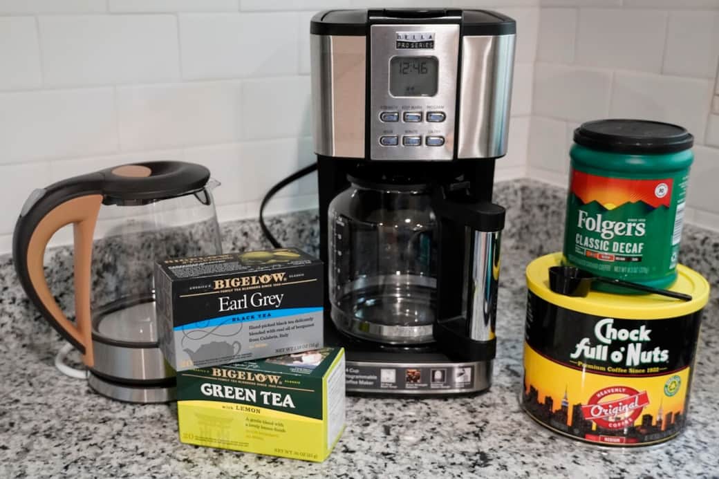 Guest amenities coffee and tea bar