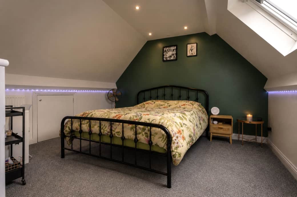 Bedroom 3 with King size Bed