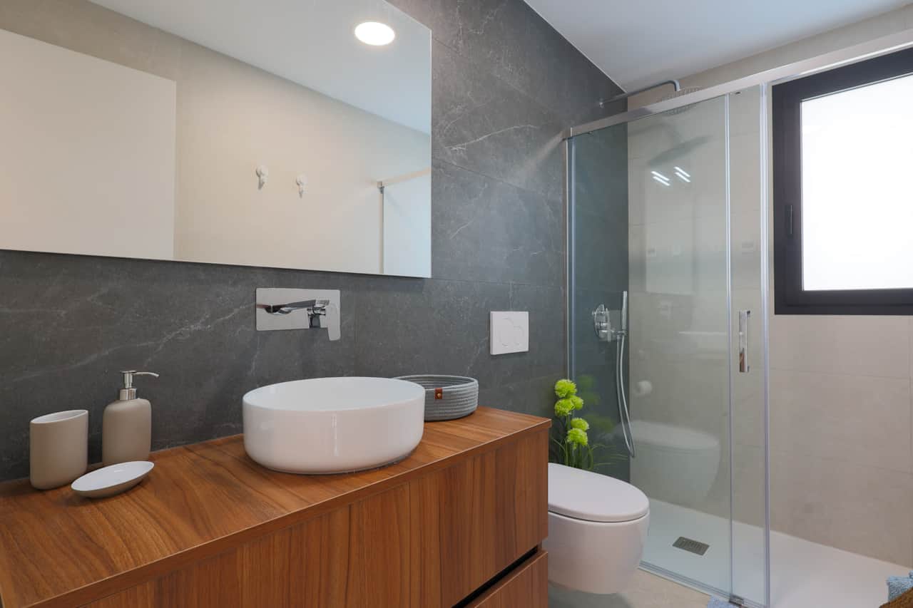 Bathroom2