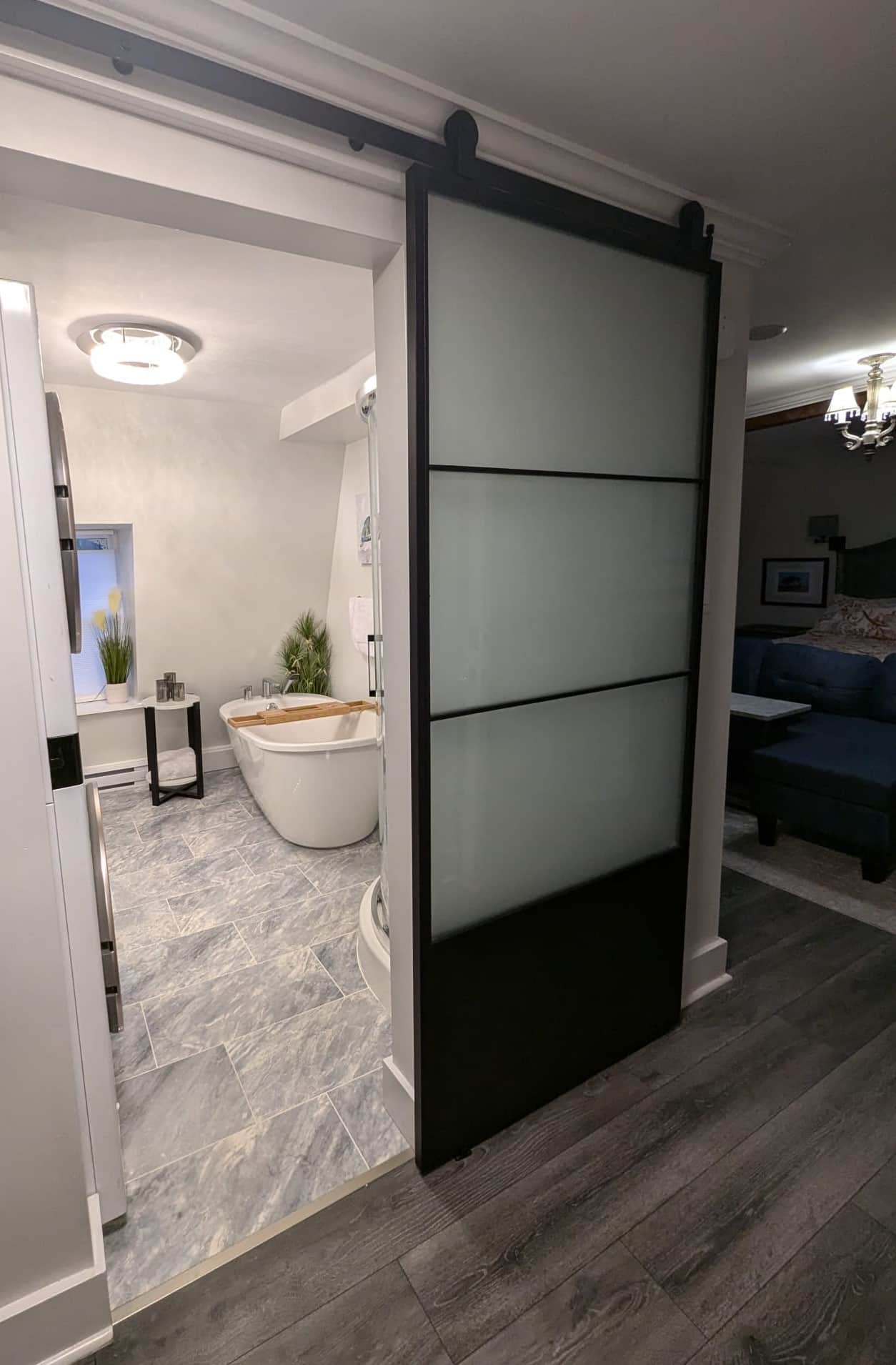 Superior King Suite with 6pc ensuite