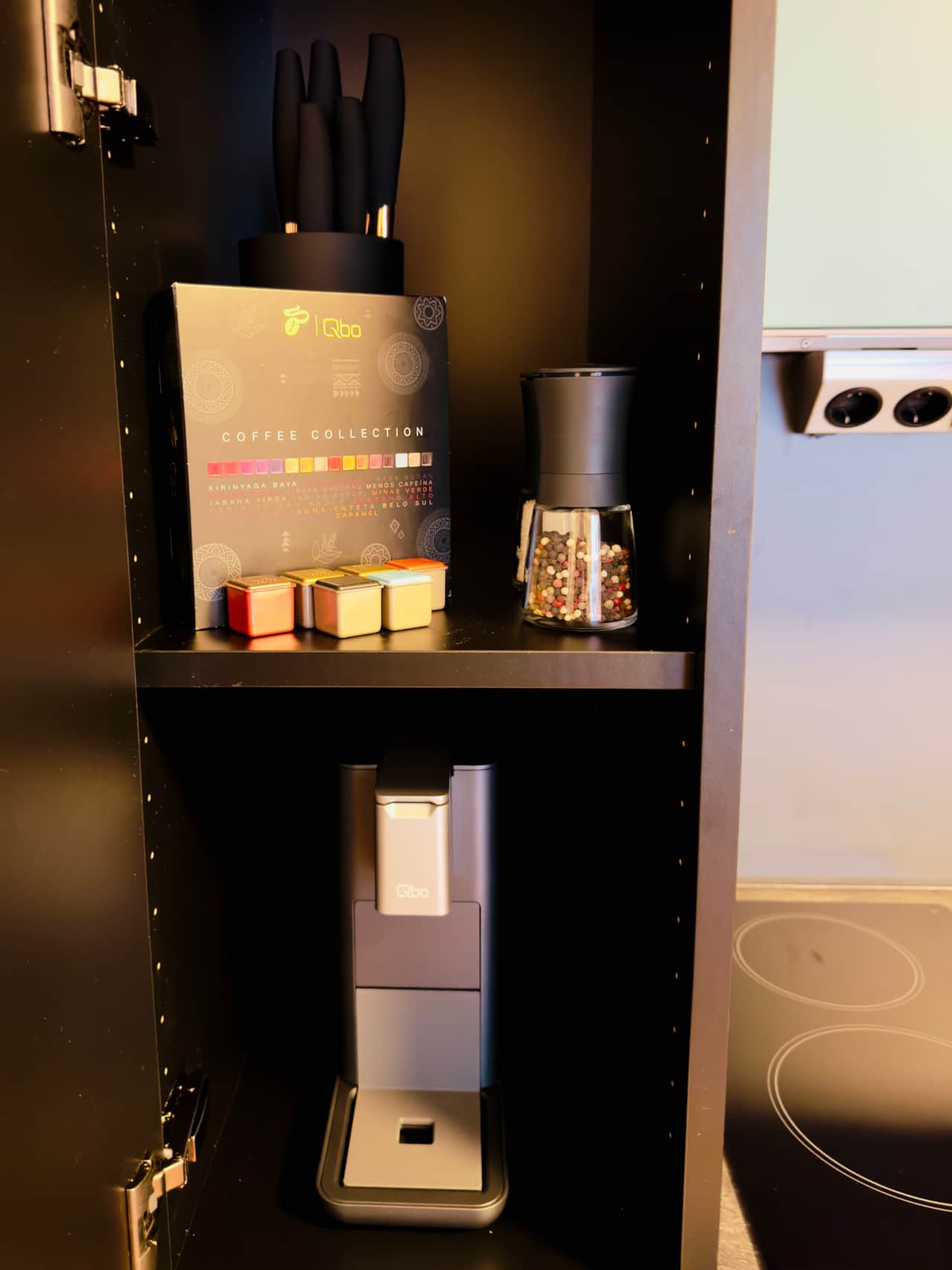 Ausstattung / QBo Kaffemaschine
