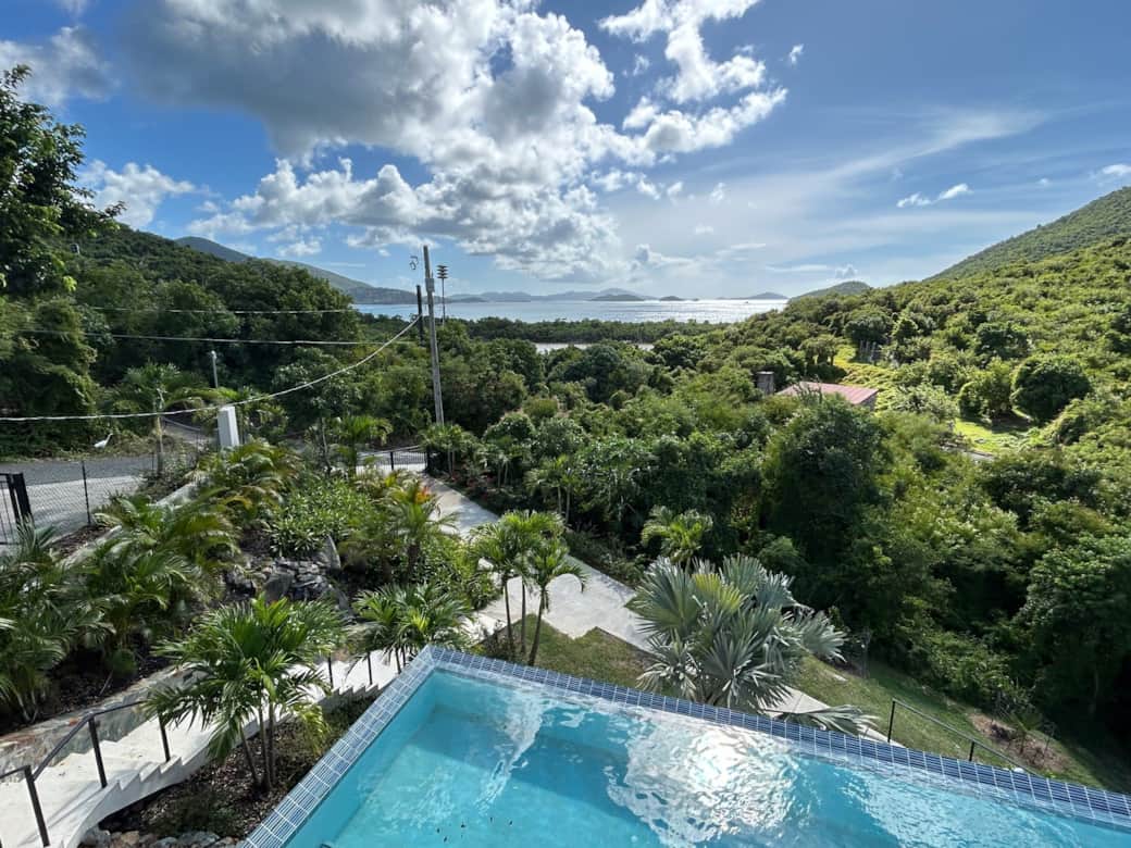 Serenity View West St Thomas