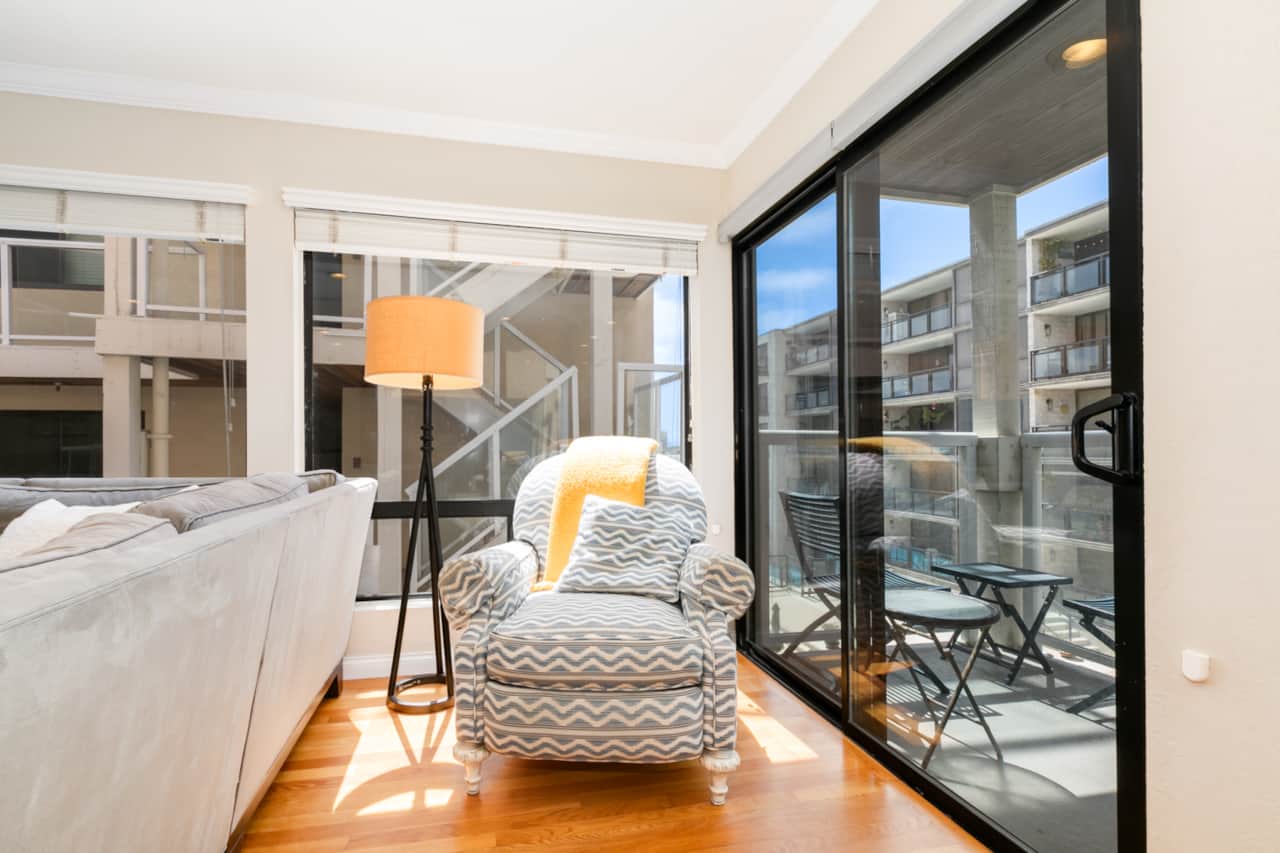 Living Room/ Balcony