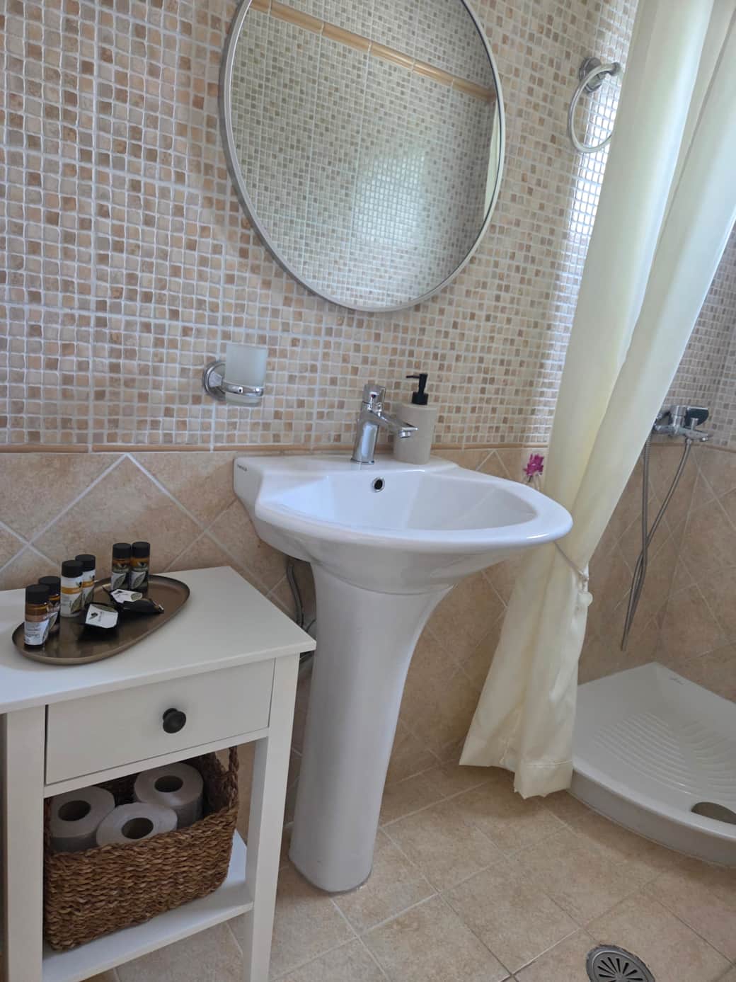 En-suite shower room