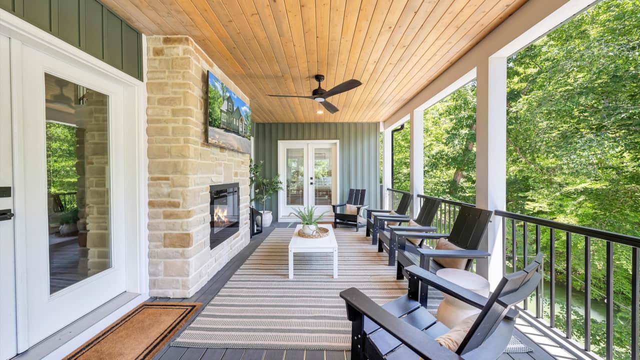 Main Level Covered Porch