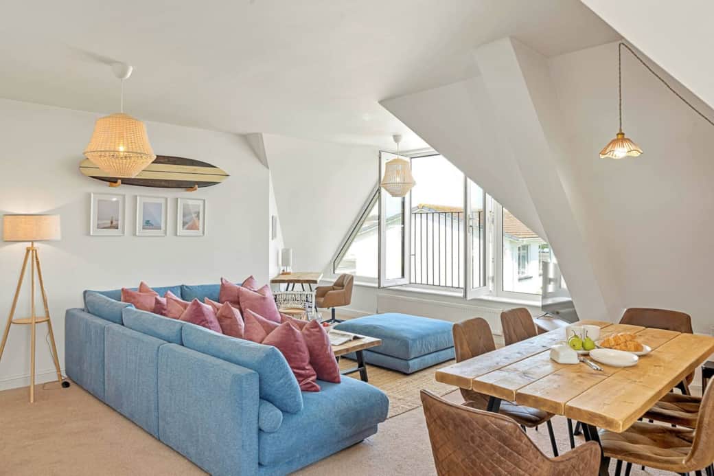 Large Living Space with Juliet Balcony