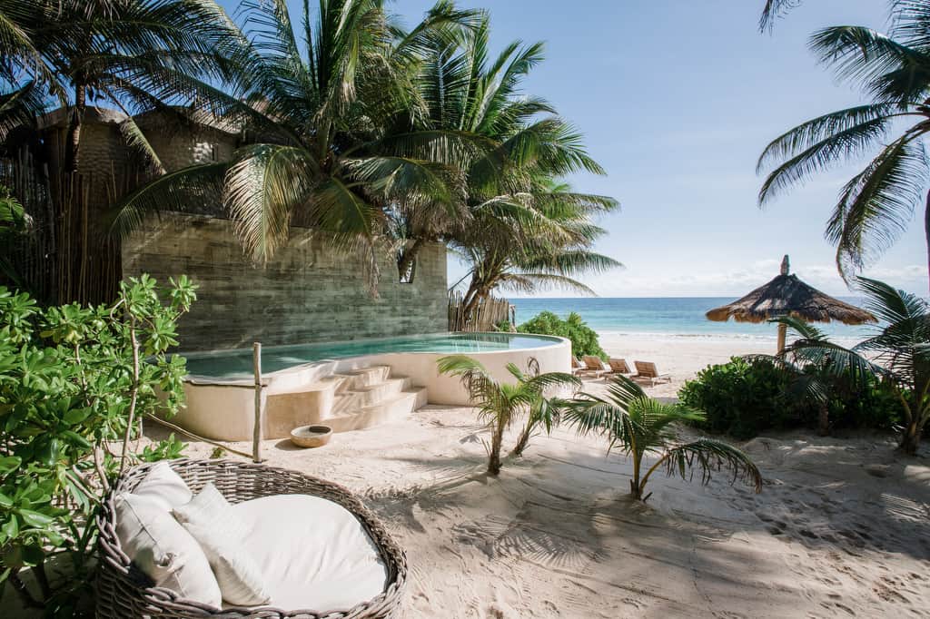 Mahayana Seaside Pool