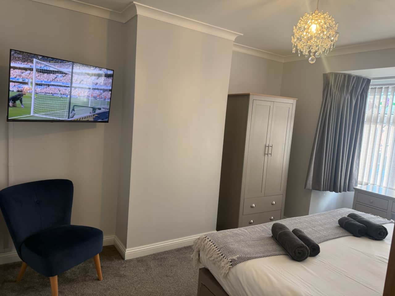 Front bedroom