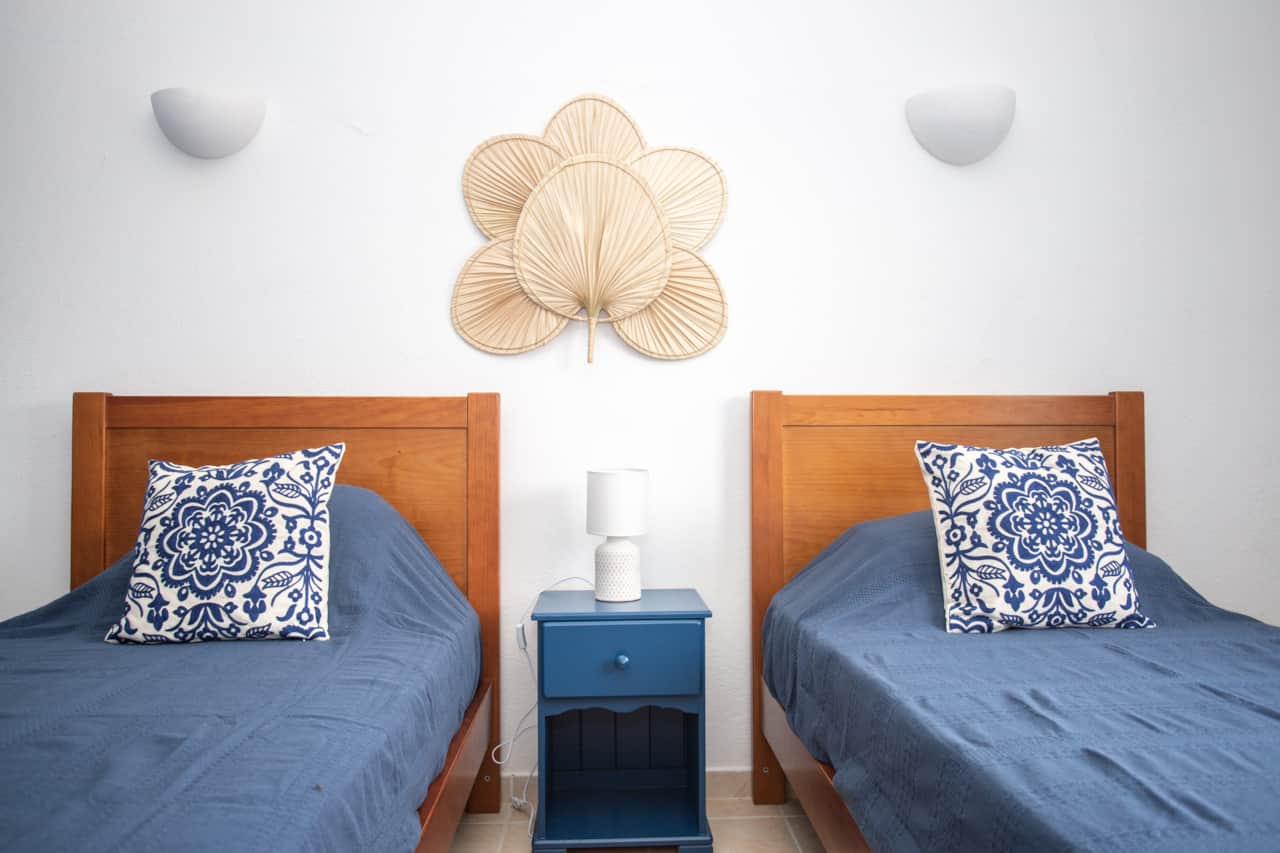 Twin Room 
