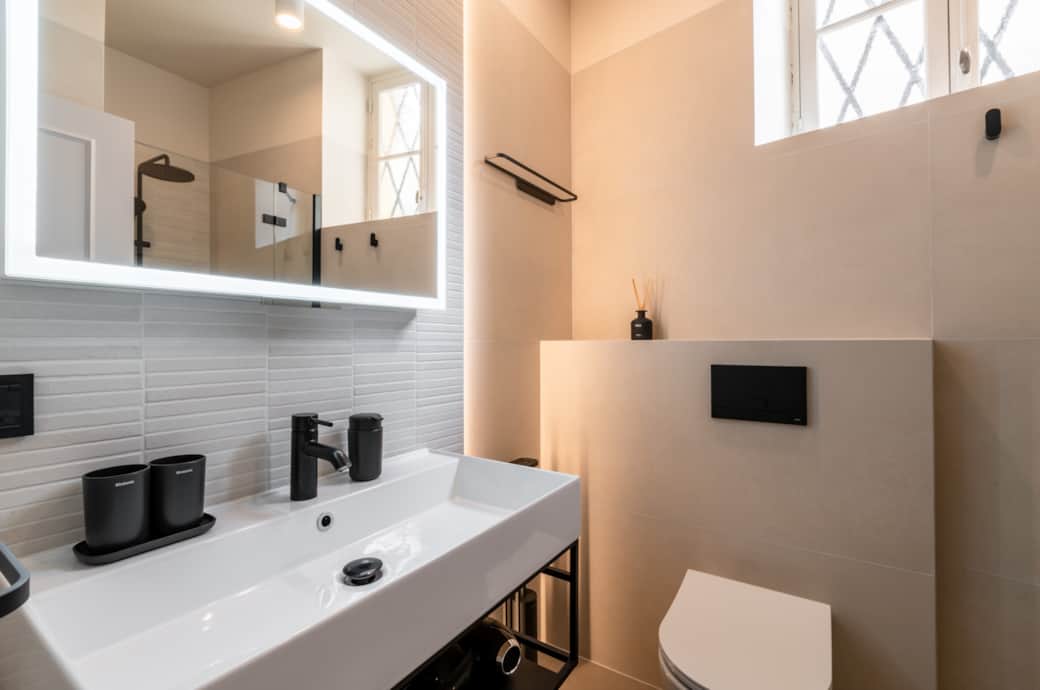 Shower-room