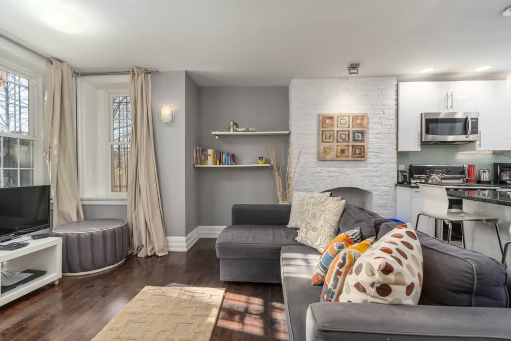 Living room/TV room