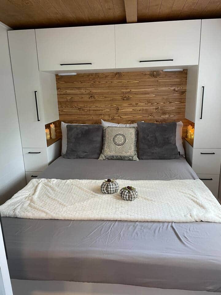 Chambre avec lit Queen
