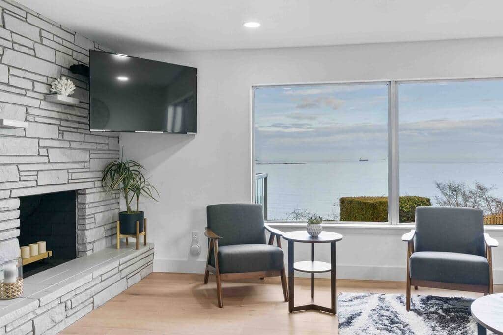 relaxing views from one of the living rooms