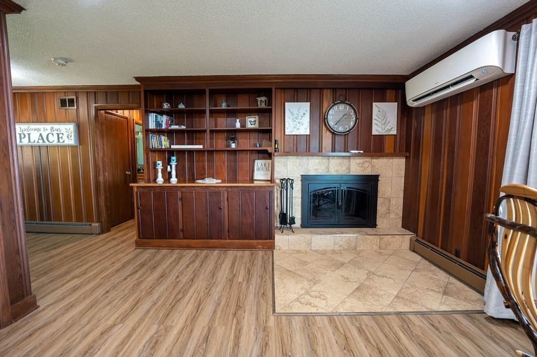 Electric fireplace 