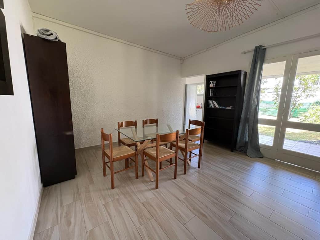 Salle à manger à partager 