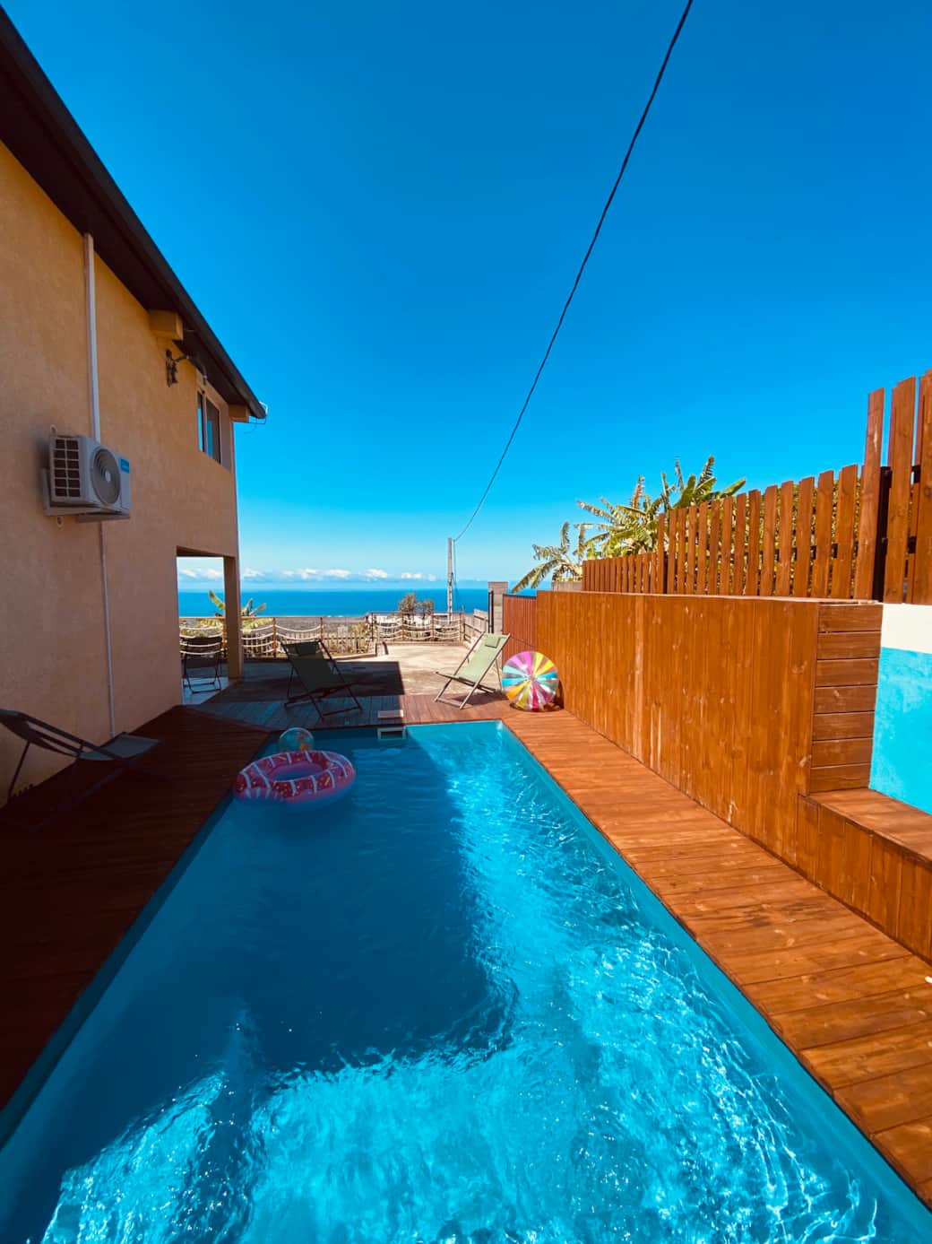 Piscine - La Caza Léo
