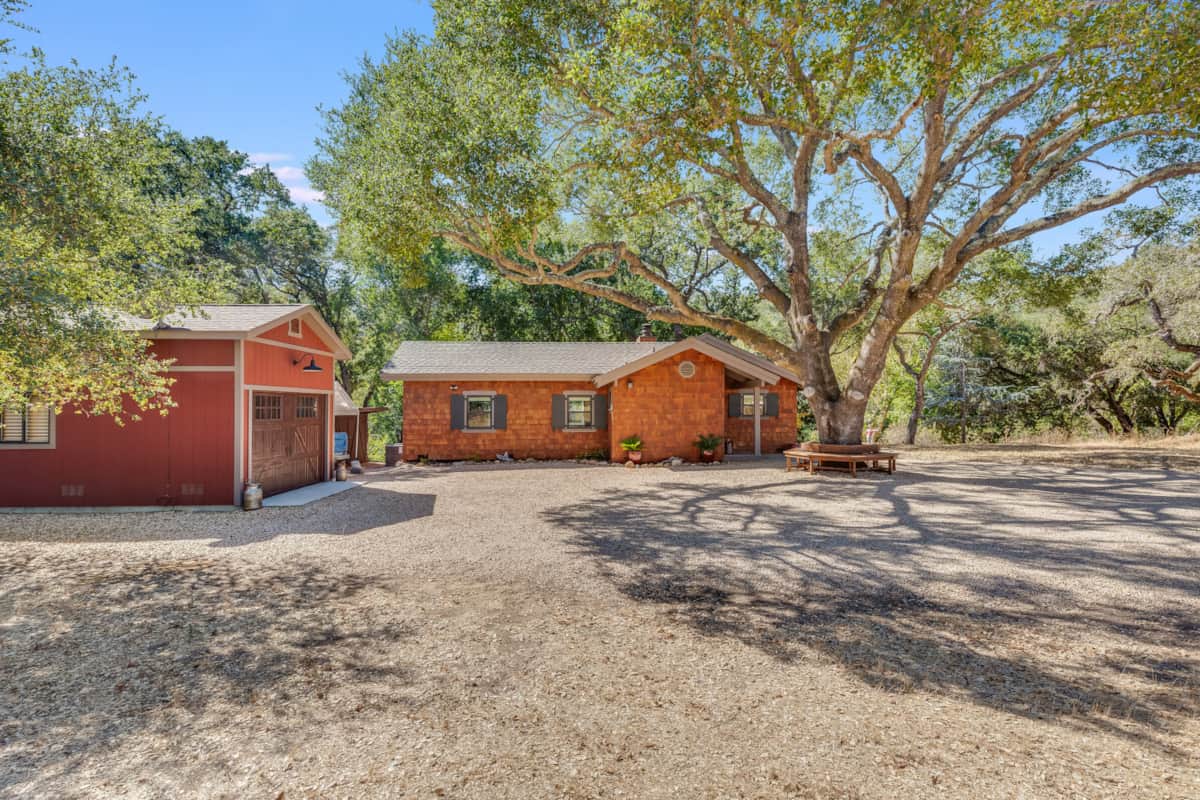 Vacation Rentals Hill & California Cottage Creek Vineyards