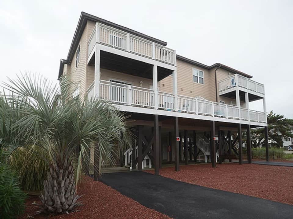 Windjammer Vacation Home in Ocean Isle Beach