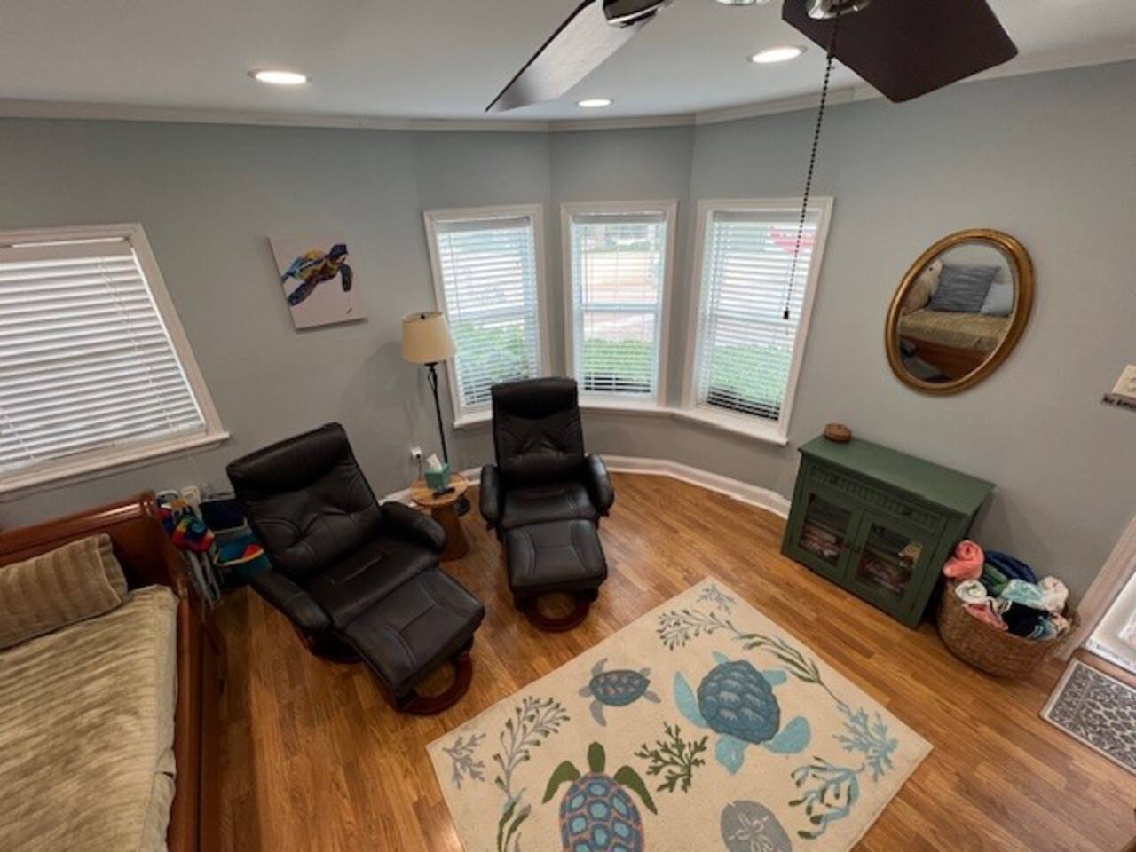 First Floor -1 Bedroom Condo Steps from Beach photo 10