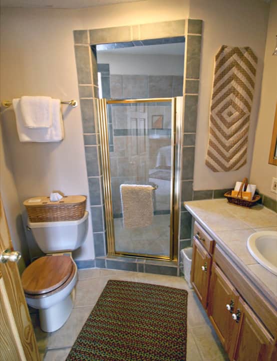 Black Hawk Master Bath