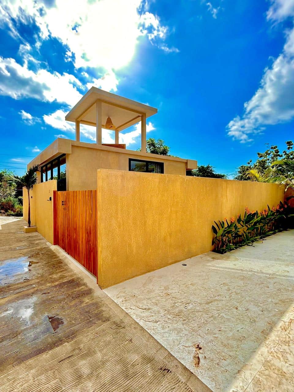 PHOTO 2025 08 02 22 36 14