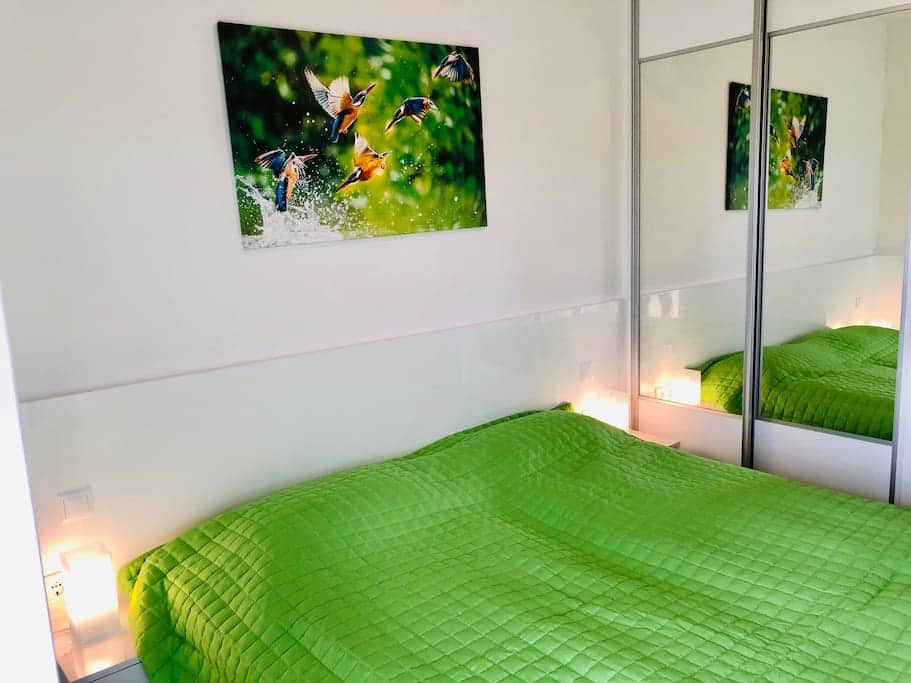 Bedroom2