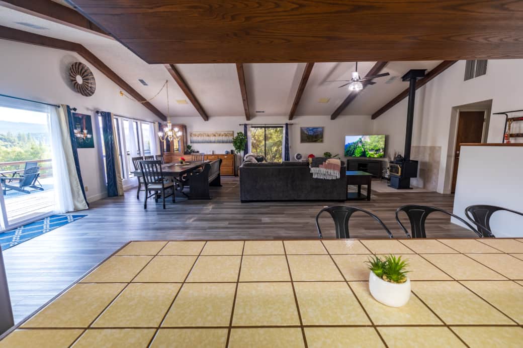Open concept kitchen that is an extension of the living room Open concept kitchen that is an extension of the living room
